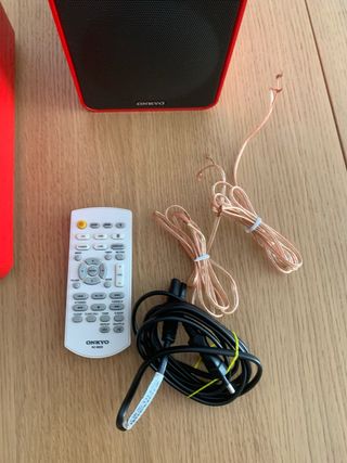 Mini cadena Onkyo CR-265 Bluetooth NFC CD USB Roja