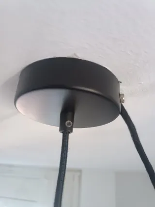 Lámpara de salón negra metal