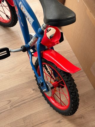 Bicicleta Infantil Spiderman Azul y Roja