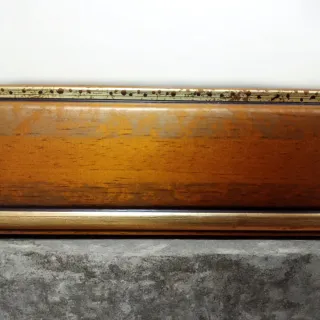 Marco de madera hecho a mano