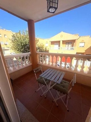 Chalet en alquiler en Huércal de Almería
