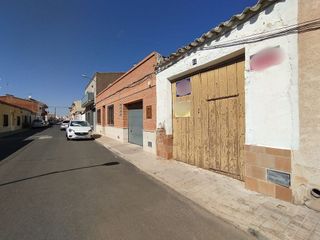 Casa pareada en venta en Tomelloso