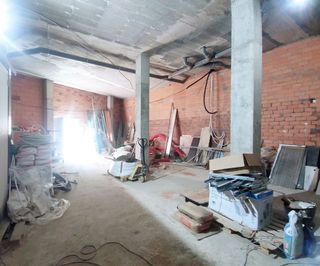 Local comercial en venta en Miño