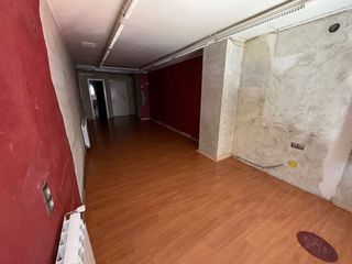 Local comercial en venta en Instituts - Universitat en Lleida