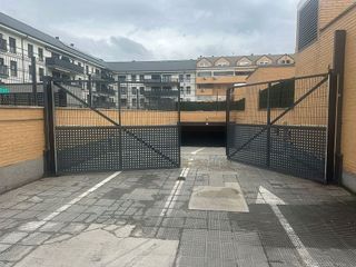 Garaje en venta en Velilla de San Antonio