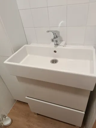 Lavabo de porcelana blanco