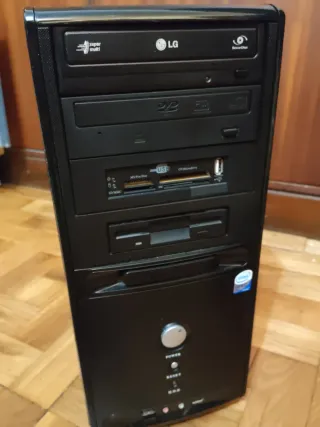 Torre PC con Windows XP