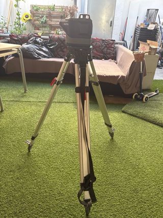 Nivel Láser Würth con Trípode