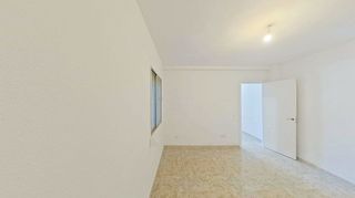 Piso en alquiler en Centro en Parla