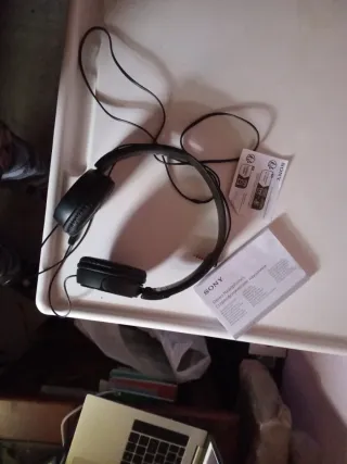 Cascos Sony MDR-ZX110AP Negros