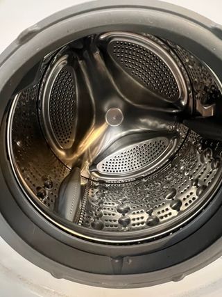 Lavadora-secadora LG Direct Drive 8/4kg