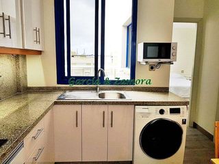 Piso en alquiler en Santa Catalina - Canteras en Palmas de Gran Canaria(Las)