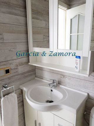 Piso en alquiler en Santa Catalina - Canteras en Palmas de Gran Canaria(Las)