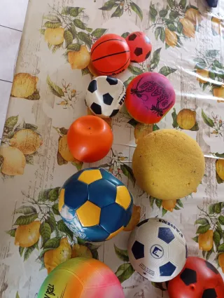 12 palloni misti, varie misure