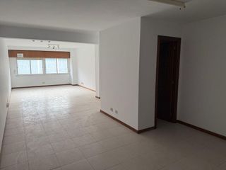 Oficina en alquiler en Ensanche en Coruña (A)