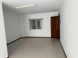 Oficina en alquiler en Ensanche en Coruña (A)