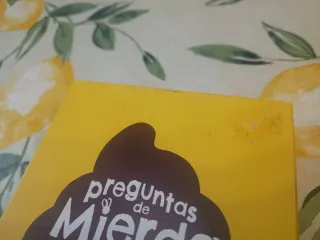 Preguntas de Mierda. Juego de Mesa