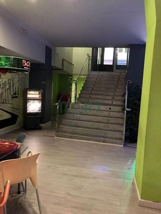 Local comercial en venta en Universidad en Ourense