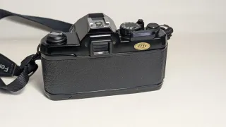 Yashica FX-3 Super 2000 + 28mm 2.8