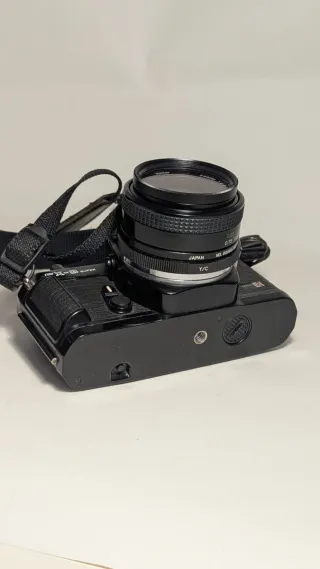 Yashica FX-3 Super 2000 + 28mm 2.8