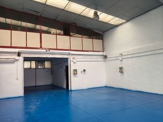 Nave industrial en alquiler en Zona industrial en Pinto