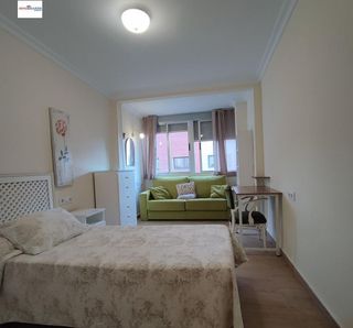 Piso en alquiler en Barrio Alto - San Félix - Oliveros - Altamira en Almería