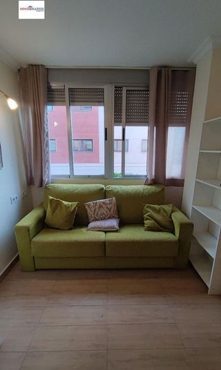 Piso en alquiler en Barrio Alto - San Félix - Oliveros - Altamira en Almería