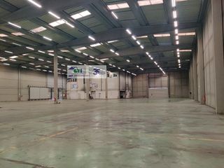Nave industrial en alquiler en Avda. Cataluña en Zaragoza