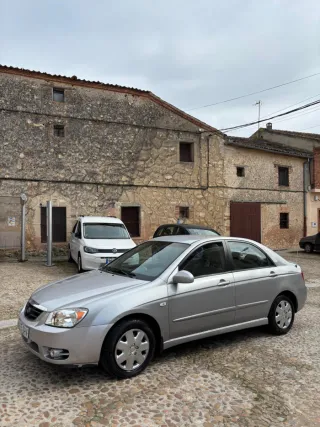 KIA Cerato 2005