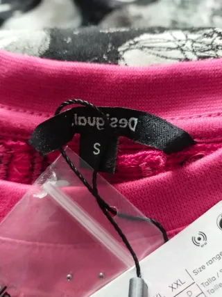 Camiseta Desigual Mujer Morada Talla S