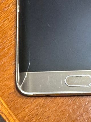 Samsung Galaxy S6 Edge+ Dorado con funda Samsung