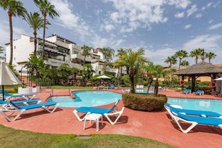 Piso en alquiler en Puerto Banús en Marbella