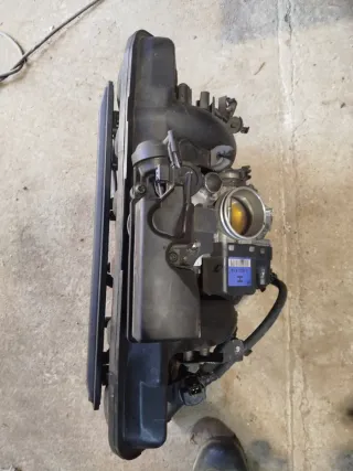 Colector de admisión BMW M52TU