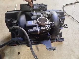 Colector de admisión BMW M52TU