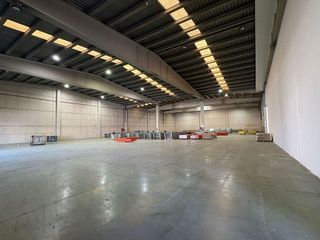 Nave industrial en alquiler en Muela (La)