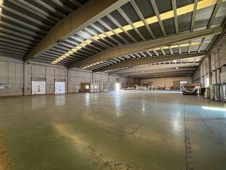 Nave industrial en alquiler en Muela (La)