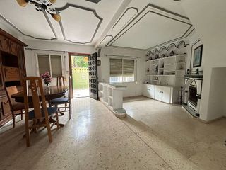 Casa adosada en venta en Los Boliches en Fuengirola