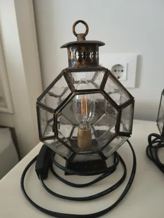 Lámpara colgante de metal y cristal