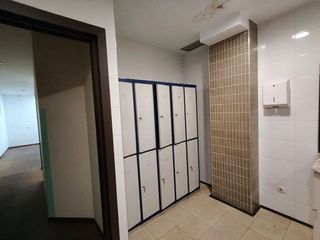 Local comercial en venta en Judizmendi - Santa Lucía en Vitoria-Gasteiz