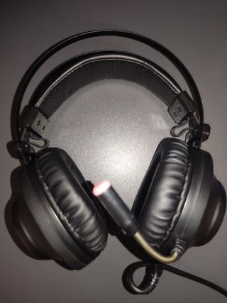 Auriculares Gaming HX500 RGB 7.1 Sonido Envolvente