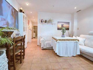 Local comercial en venta en Las Gaviotas en Fuengirola