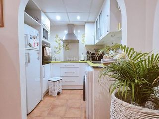 Local comercial en venta en Las Gaviotas en Fuengirola