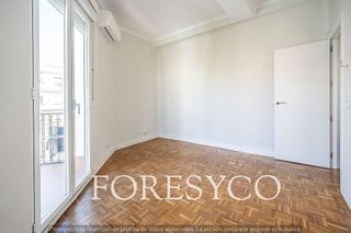 Piso en alquiler en Pacífico en Madrid