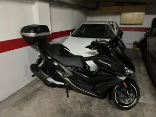 Kymco 400 Xciting - Negra/Gris