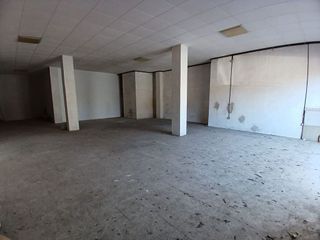 Local comercial en venta en Centre Vila en Vilafranca del Penedès