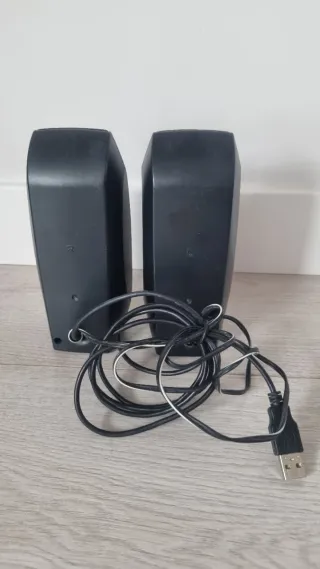 Altavoces USB Logitech Negros