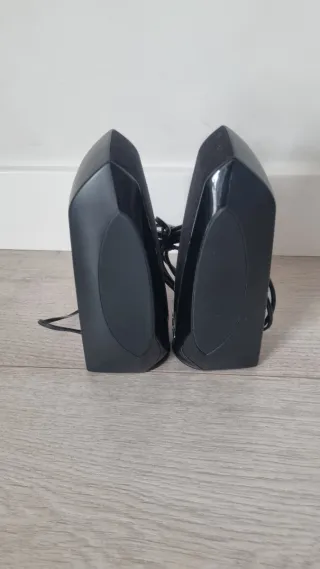 Altavoces USB Logitech Negros