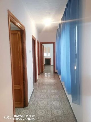Casa adosada en venta en Tomelloso