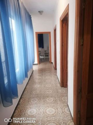 Casa adosada en venta en Tomelloso