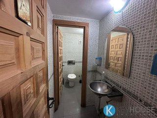 Local comercial en venta en Parque Roma - Coronas en San Fernando de Henares